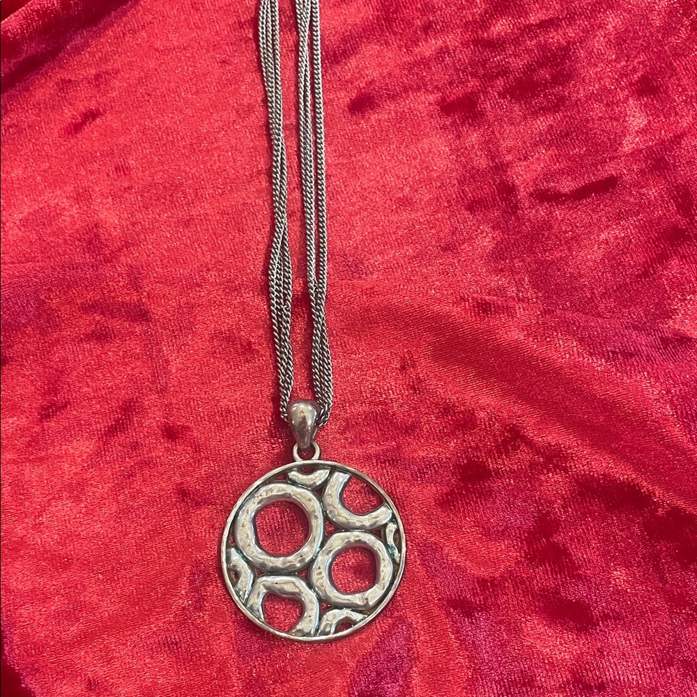 Lia Sophia signed Silver Circle Pendant Necklace